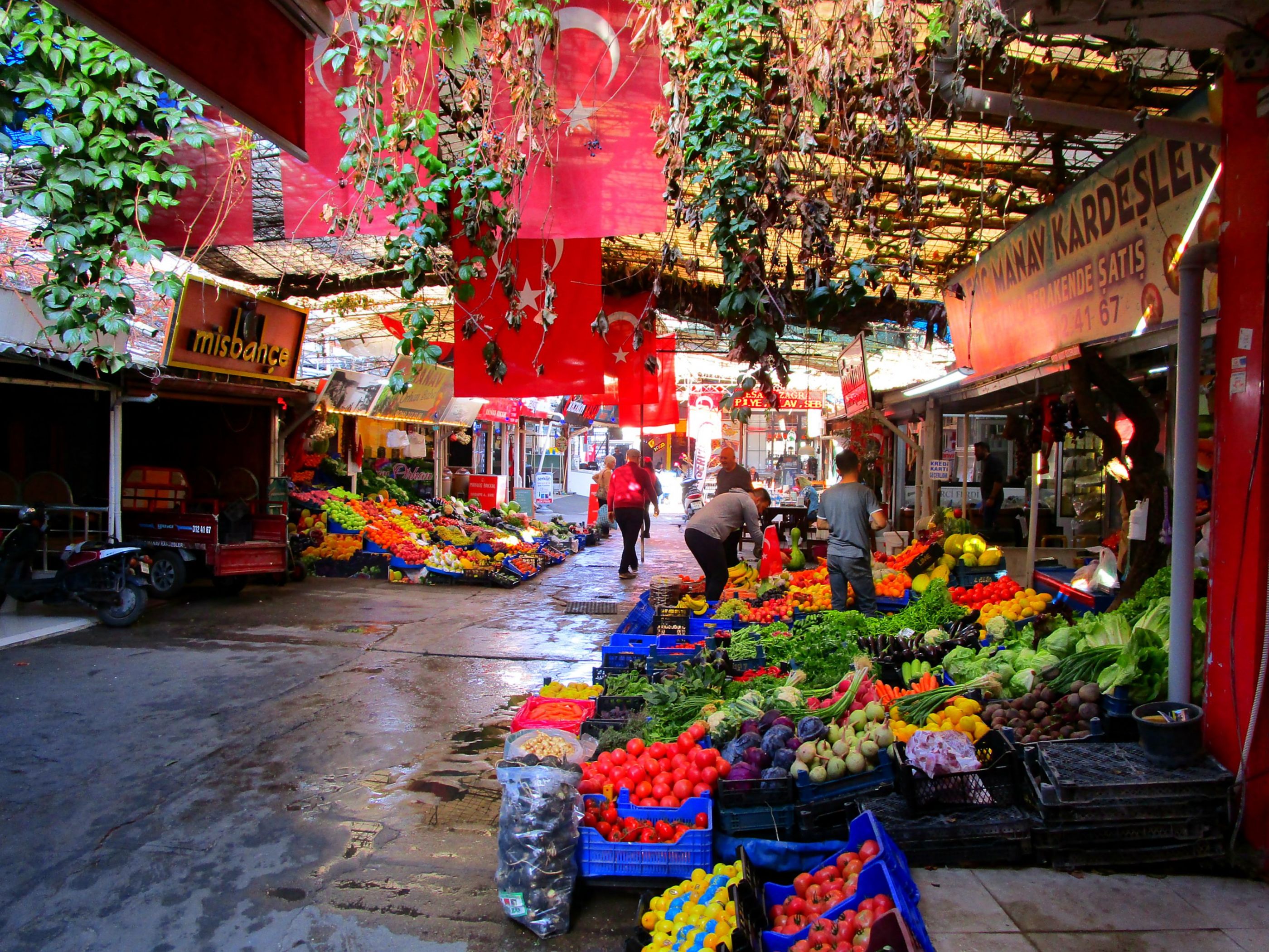 Vegetable market in Ayvalik